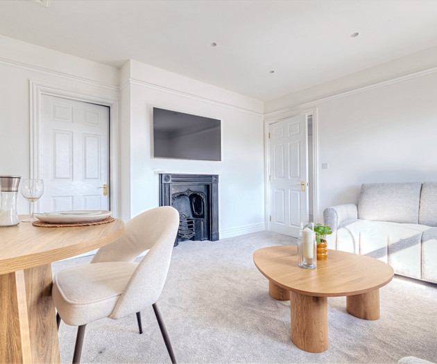 Central Maidstone 2-Bed Family Apartment | Sleeps