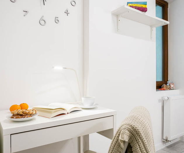 Room for girl in 2-room flat near Metro Wilanowska