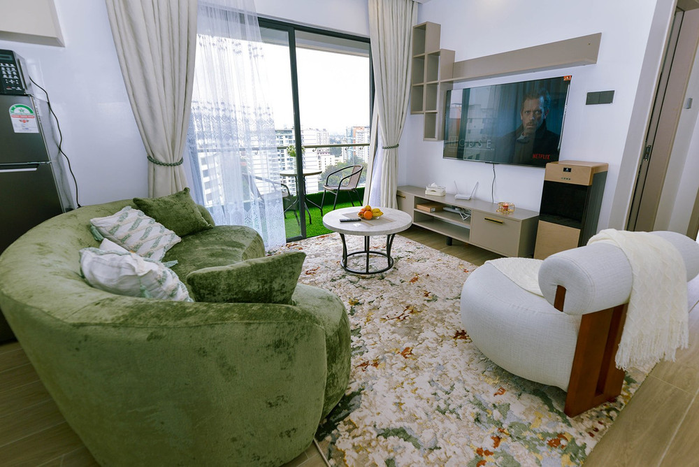 Classic 1 bed 18th FL  Kilimani Nairobi China town preview