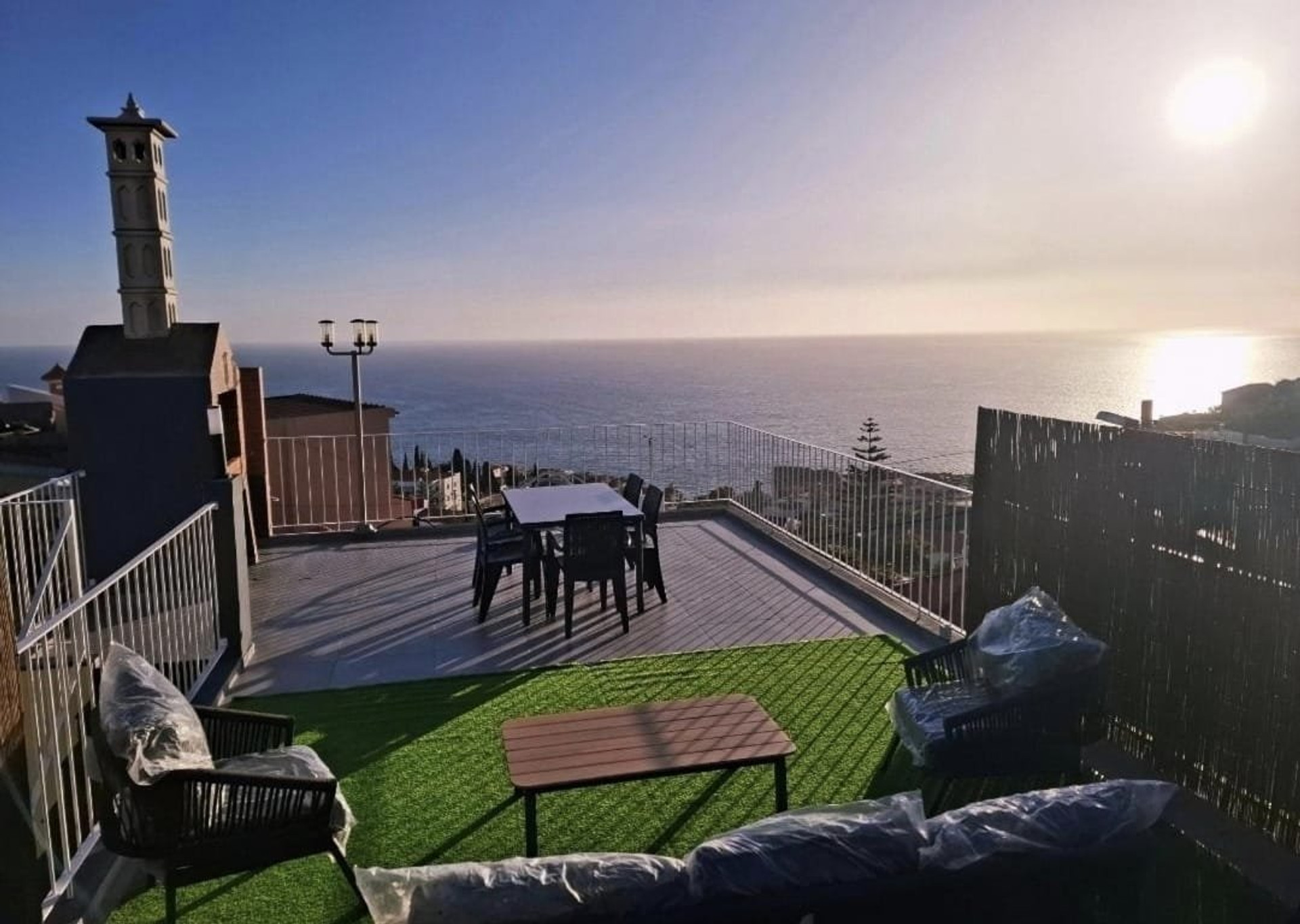 Rooftop terrace with sea view