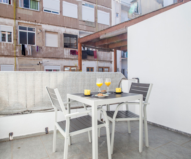 COZY APARTMENT IN RUZAFA WITH TERRACE