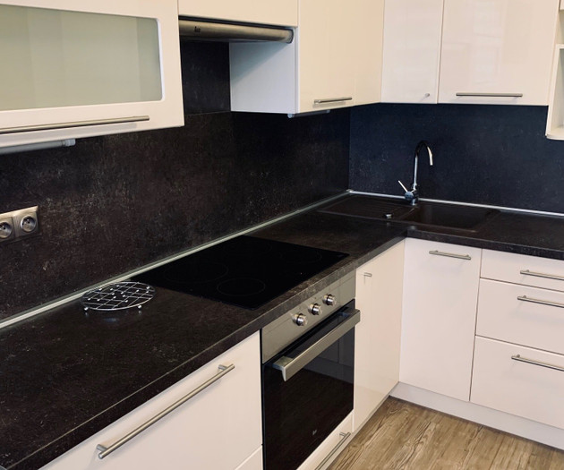 Cozy apartment in a nice Harfa complex