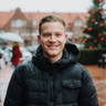 Lukas F.