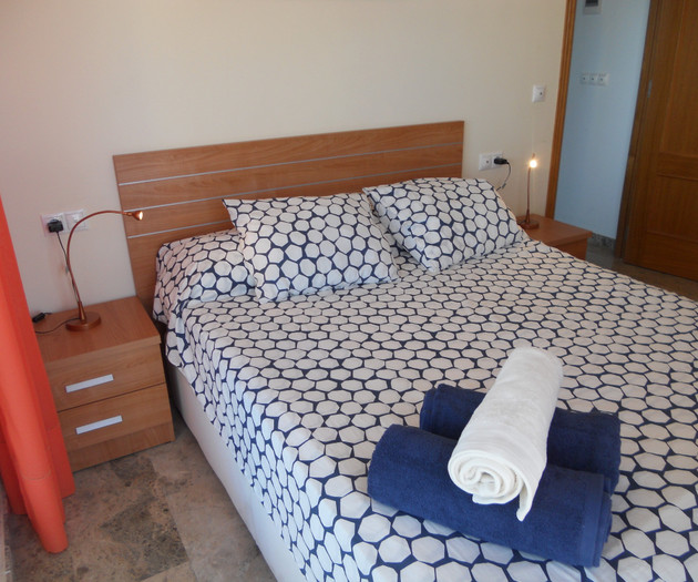 Double bed with nightstands