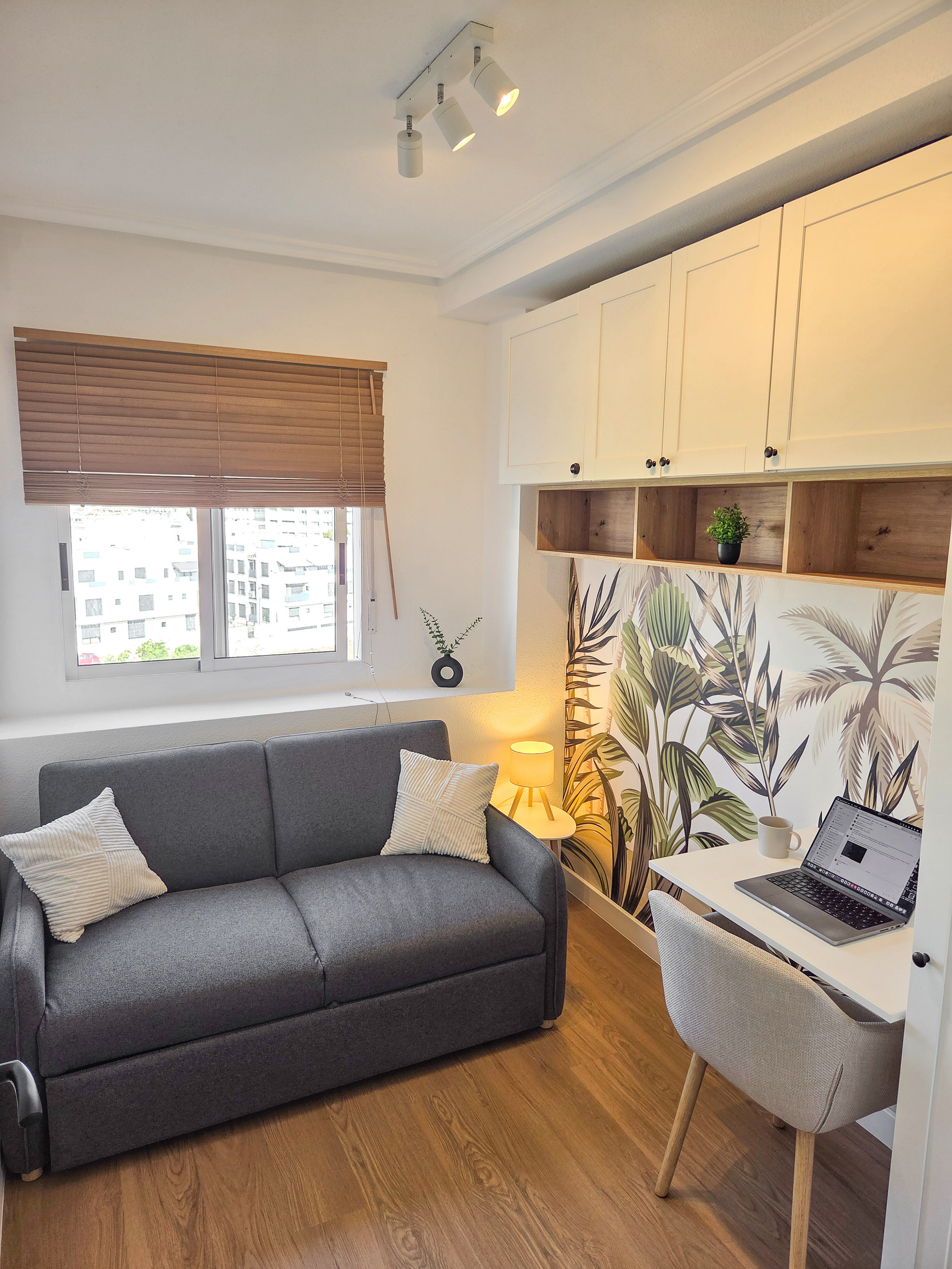 Second bedroom with desk
