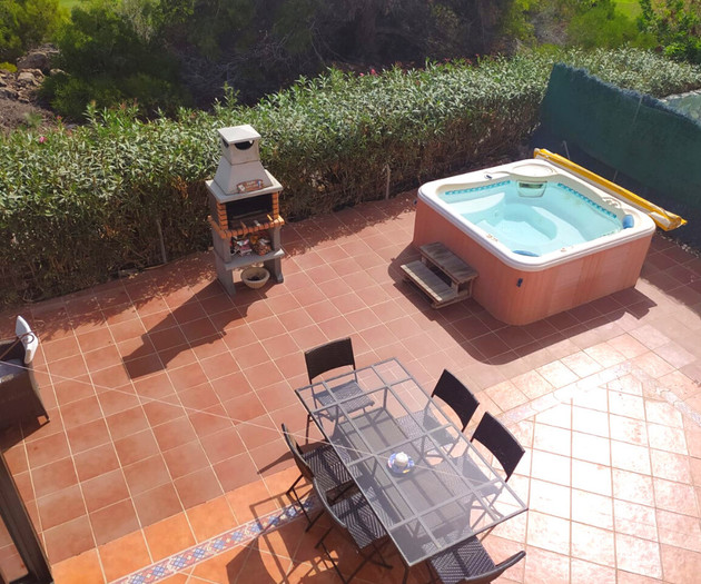 Sunny Coliving Villa with jacuzzi - Double Ensuite Room