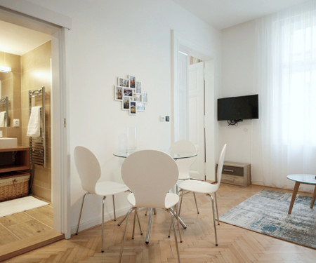 Quiet 2 room flat by the iconic Lucerna building