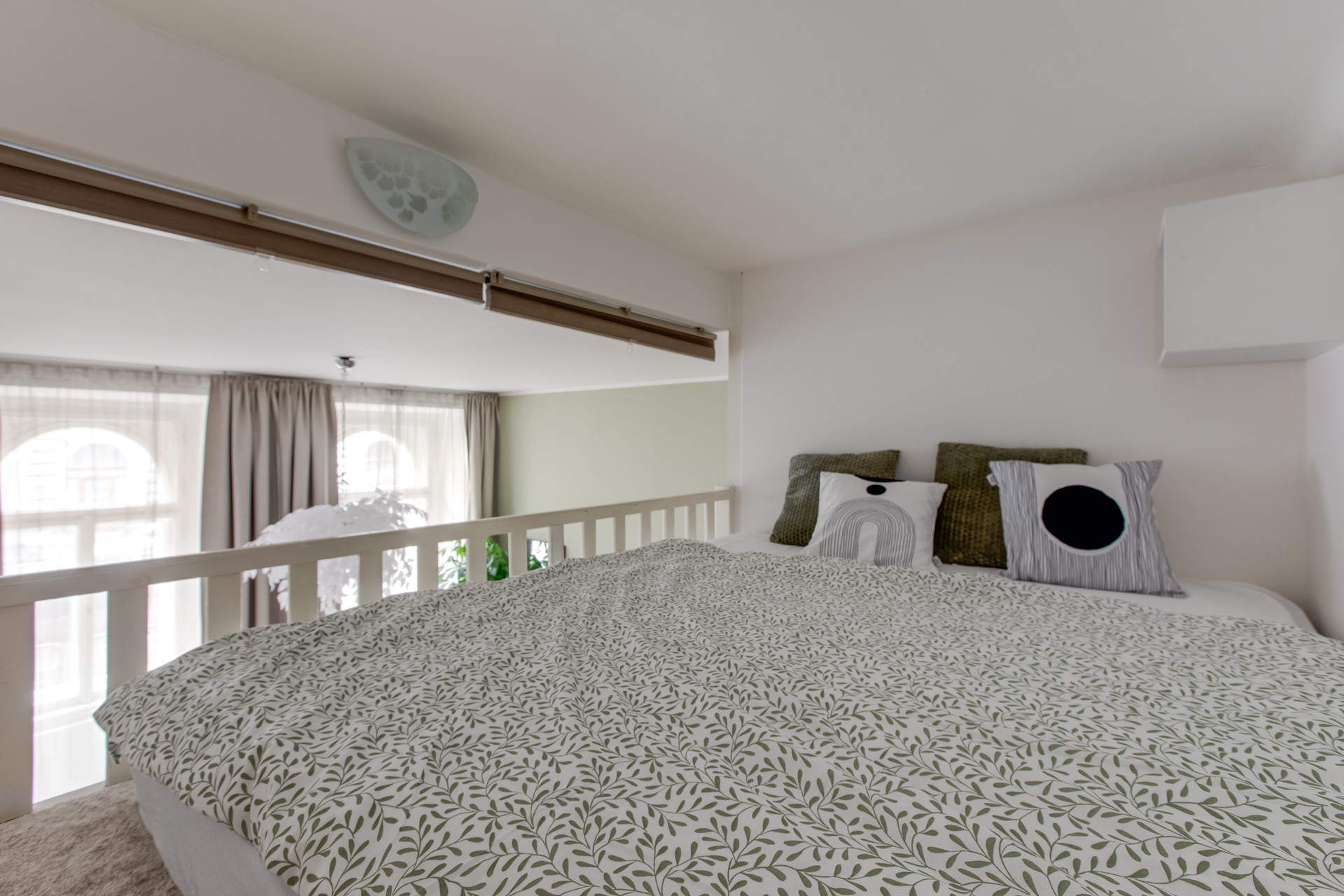 Lot inside the bedroom