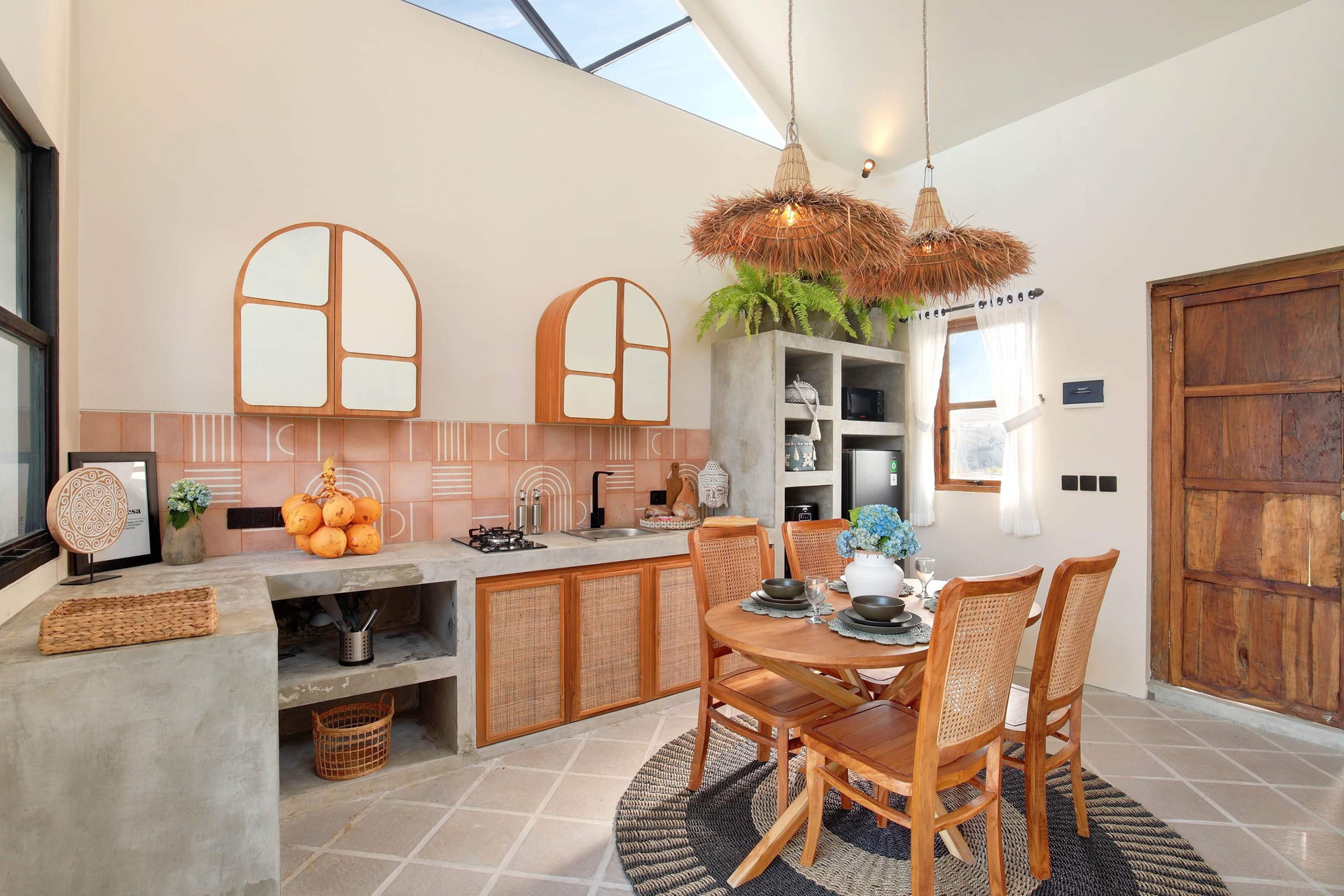 Boho kitchen with dining area