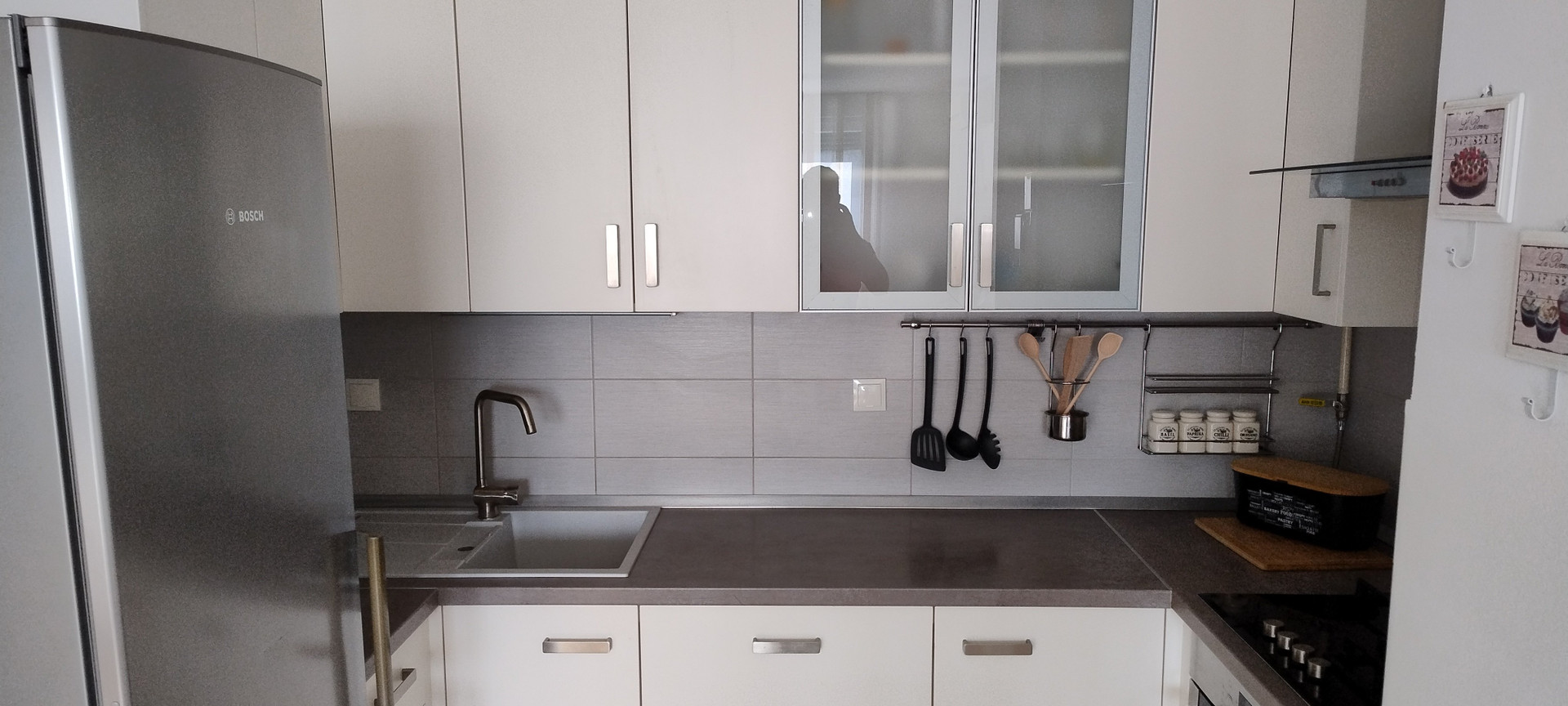 Kitchen counter with sink