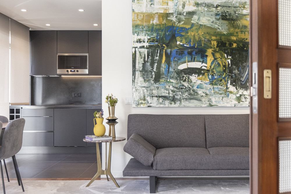 Premium 1BR with Balcony in Avenidas Novas preview