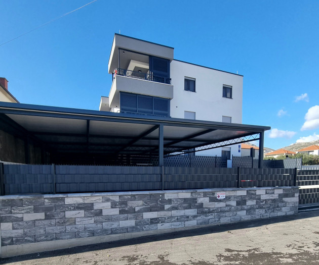FOR RENT: MODERN TWO-BEDROOM APARTMENT