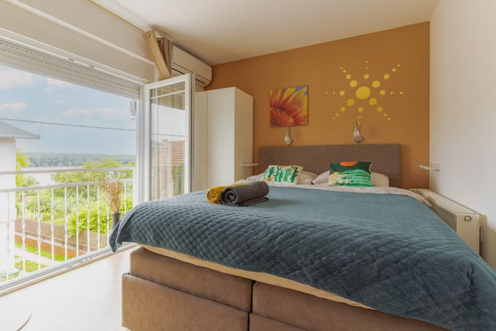 Apartment 1 - A View to the Danube preview