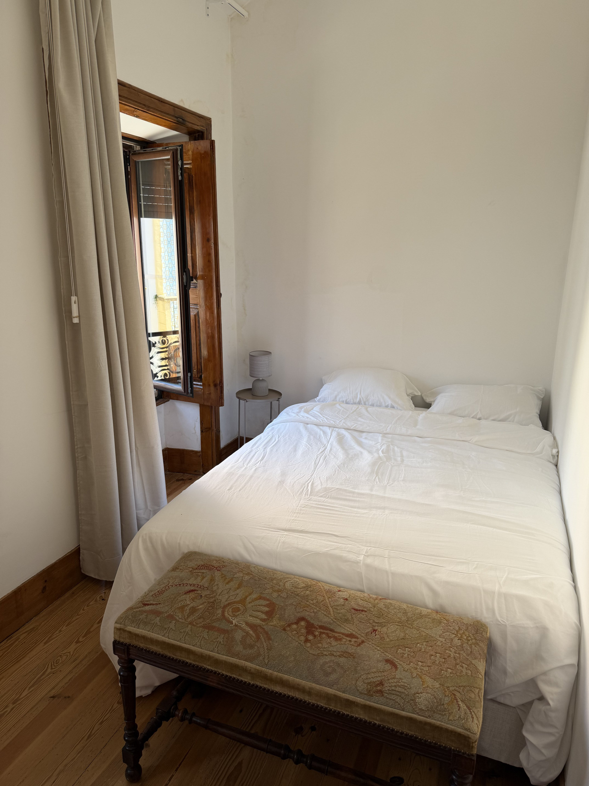 Bedroom with double bed window
