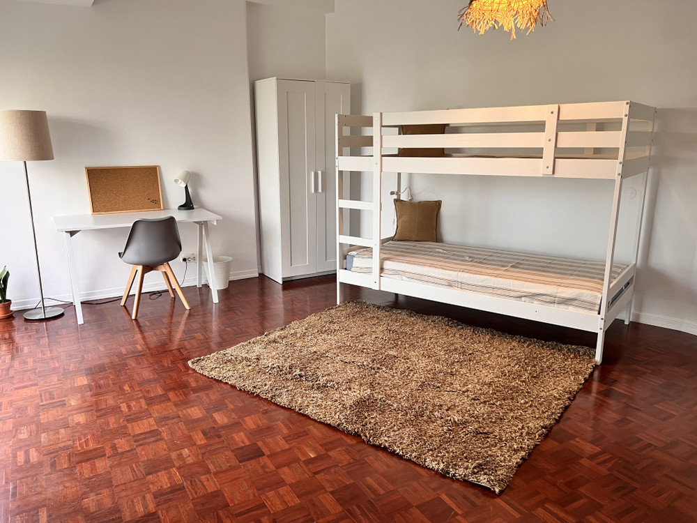 Cozy & Fully Furnished Double Room in Lisbon preview