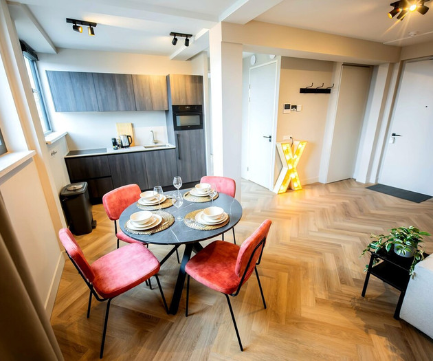 Premium 1BDR Apartment  KS