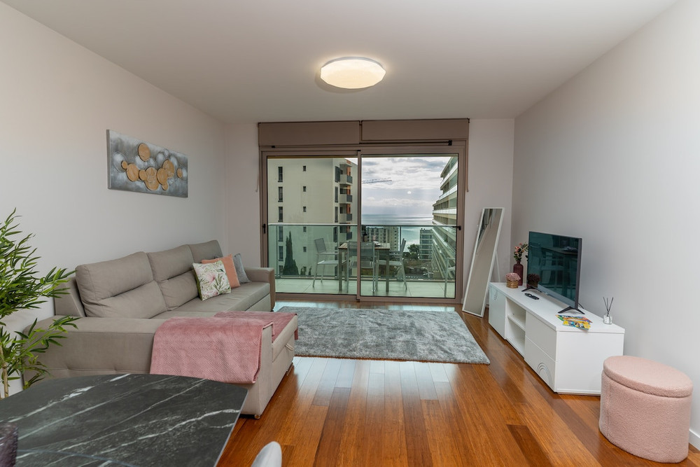 Modern and fully equipped apartment in Funchal preview