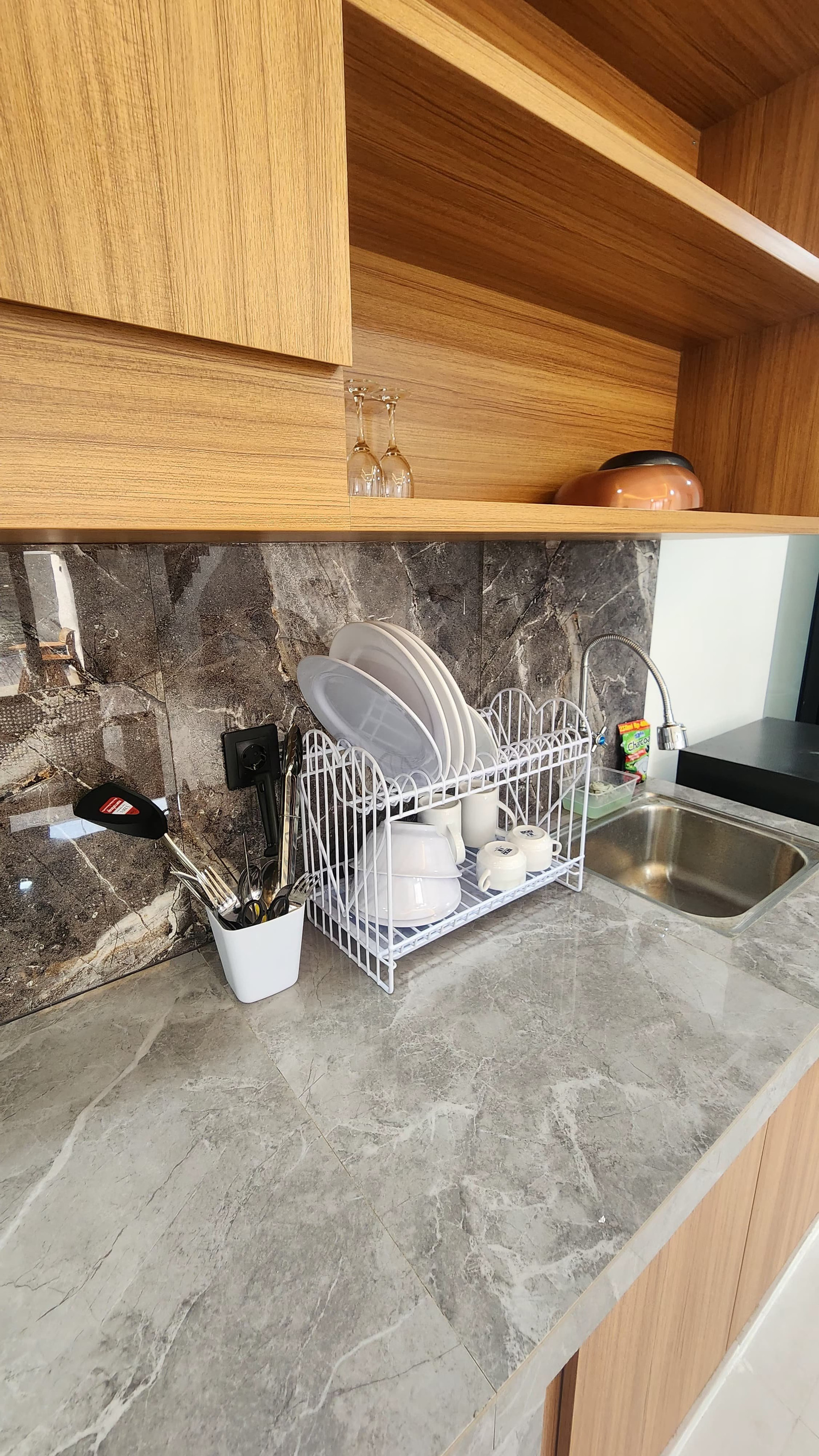 Complete Kitchen Area
