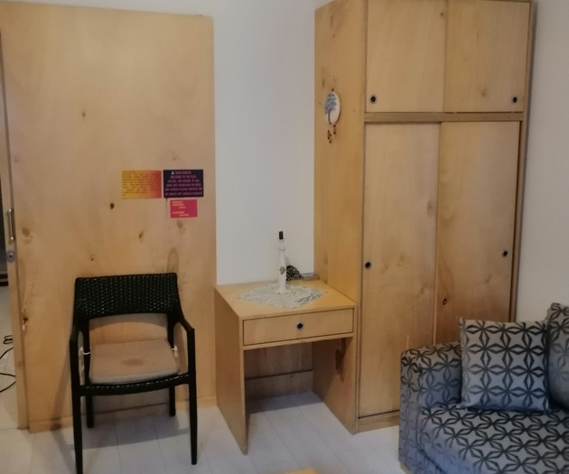 Newly-renovated apartment 2