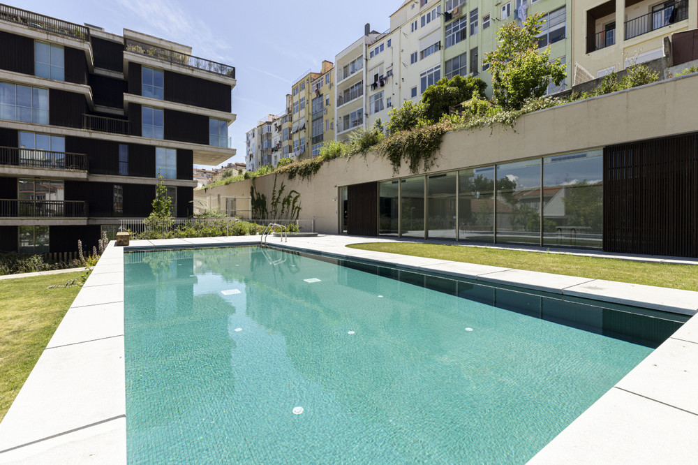 Lisbon Garden Townhouse  by Cadenzalux preview