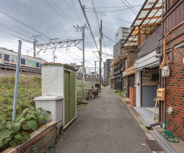 50㎡ 2-Story House / Direct Train to Osaka Station