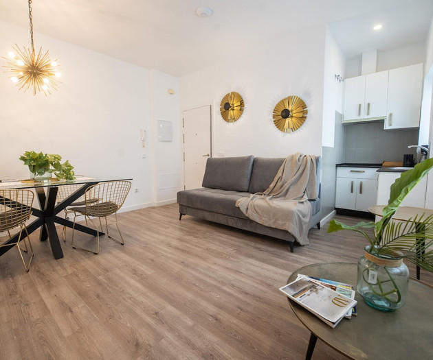 Suites La Merced 1B