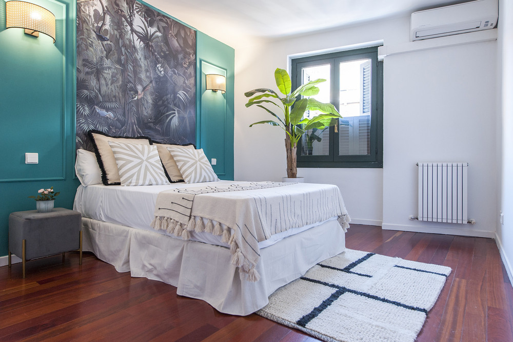 Central apartment perfect for visiting Madrid.