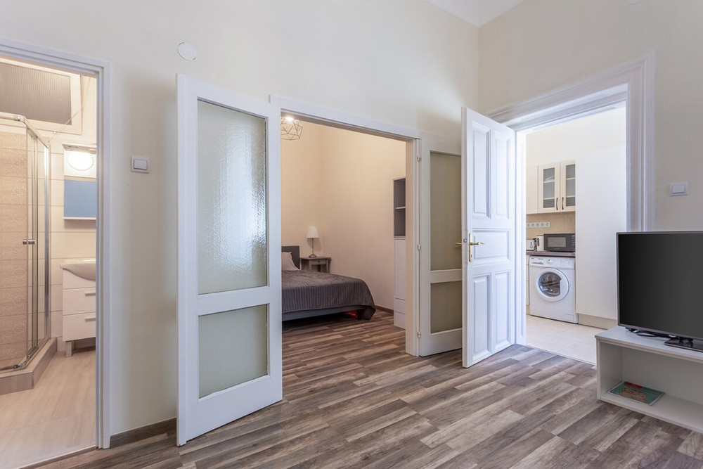 Goldcentral Apartment Queen Suite preview