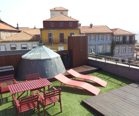 Studio with terrace @ Porto historic centre