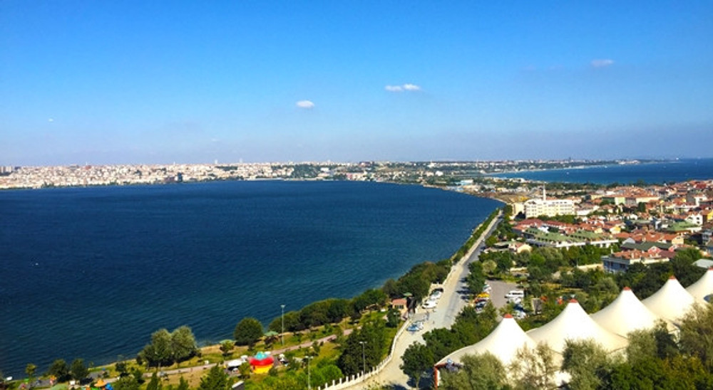 3-Bedroom Sea View Apartment in Istanbul preview