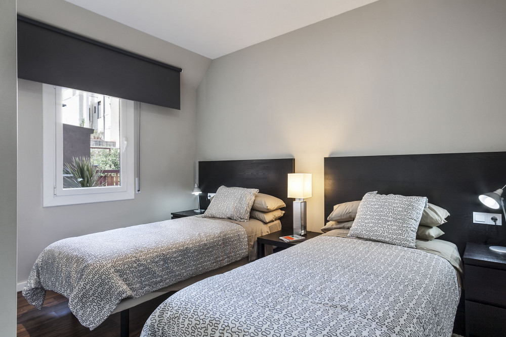 Modern Apartment with Terrace in Sant Gervasi