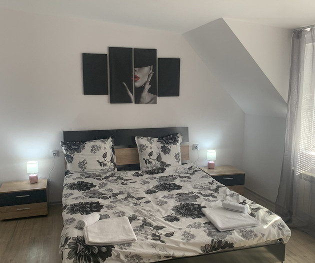 Stylish 1BR near Centre