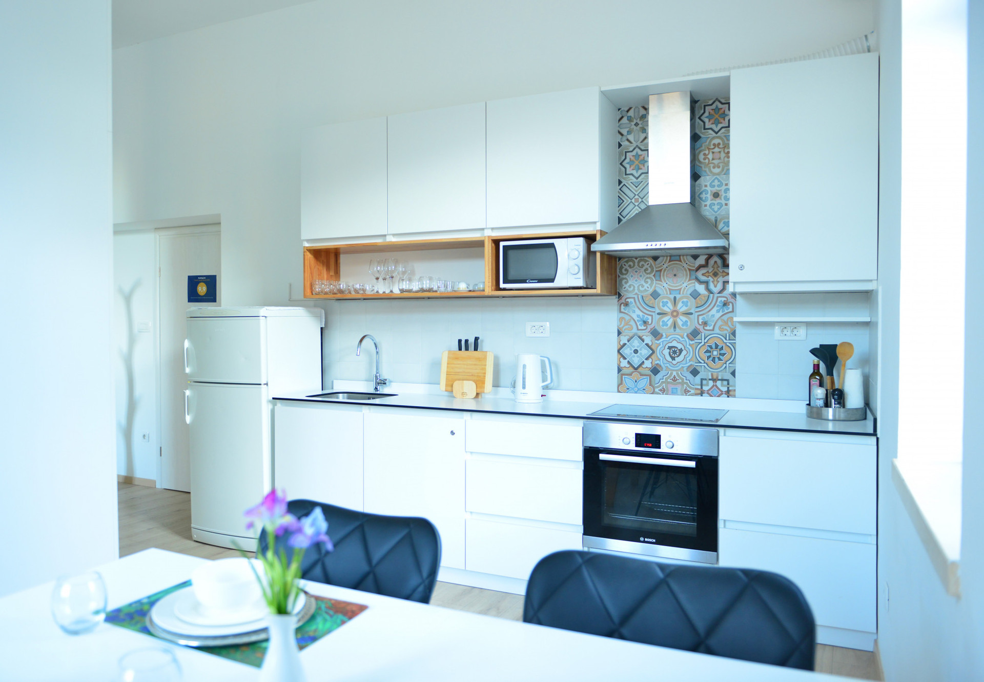Open kitchen and the dinning space