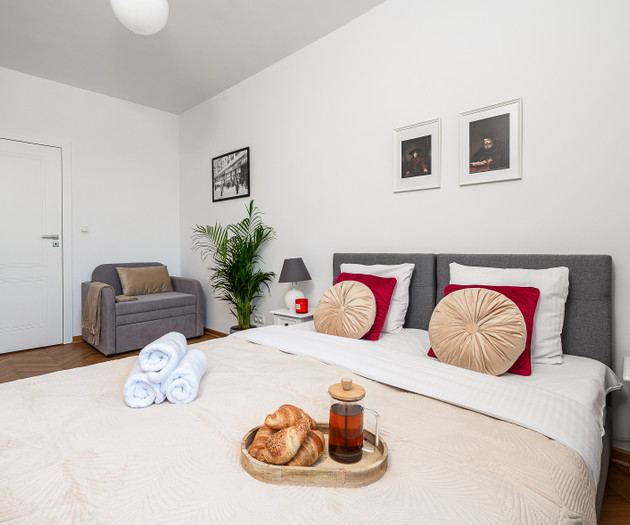 Lumina 3-room apart near the Royal Castle