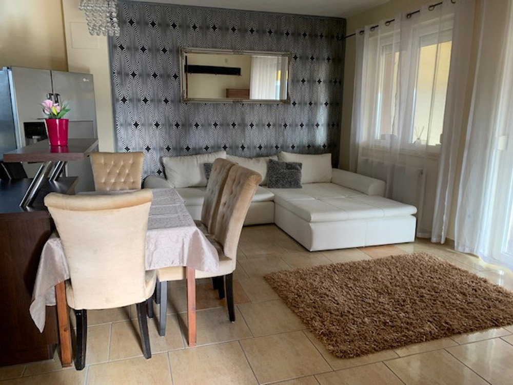 Airport Road Apartment preview