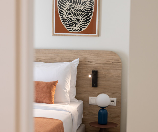 Brand new 1-bedroom apartment, close to metro