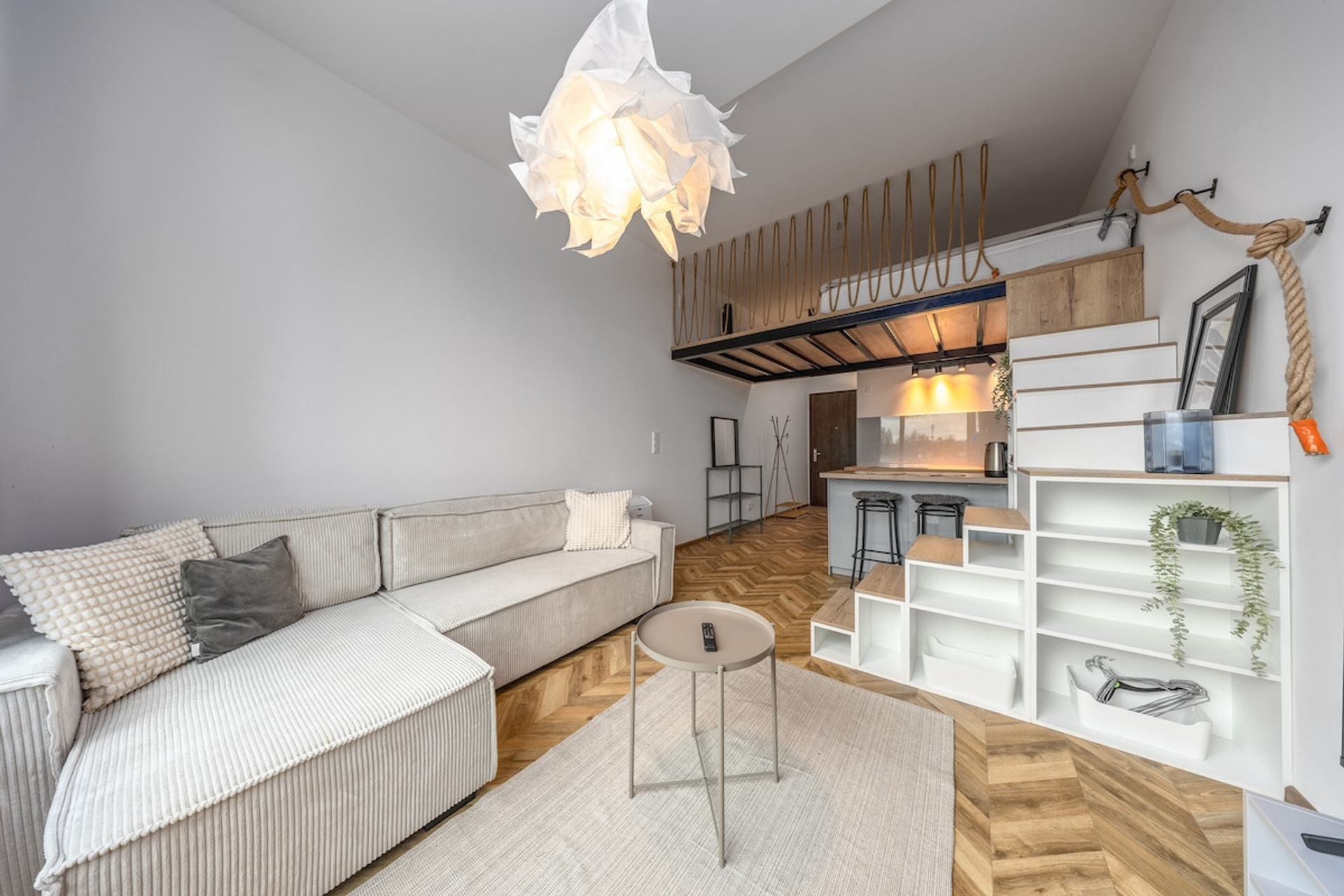 Living room image 1