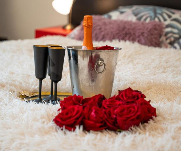 Royal Prague Heart Suite