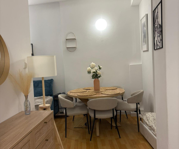 Art Apartment
