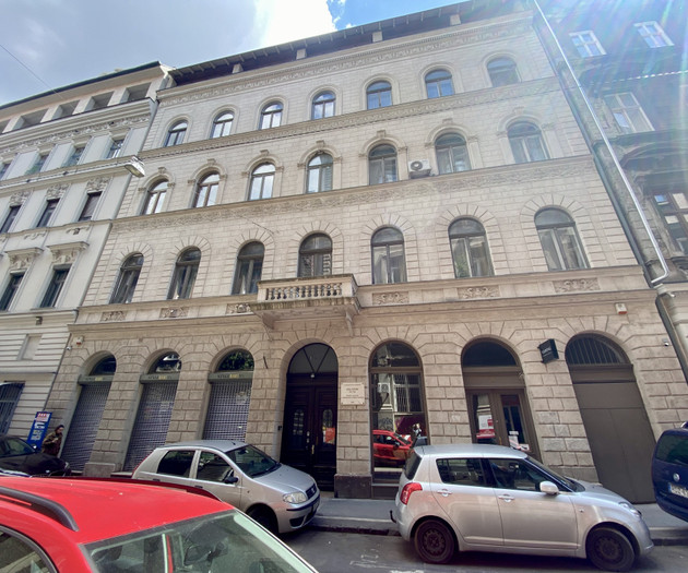 Downtown Studio apartment in the heart of Budapest