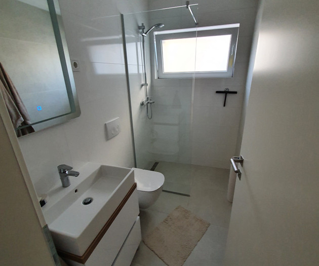 Kroatien schöne große Ferienwohnung 117qm