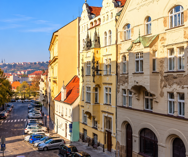 Hound Deluxe Suite | Historic Vysehrad Luxury