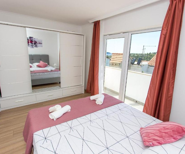 Holiday House Sea La Vie