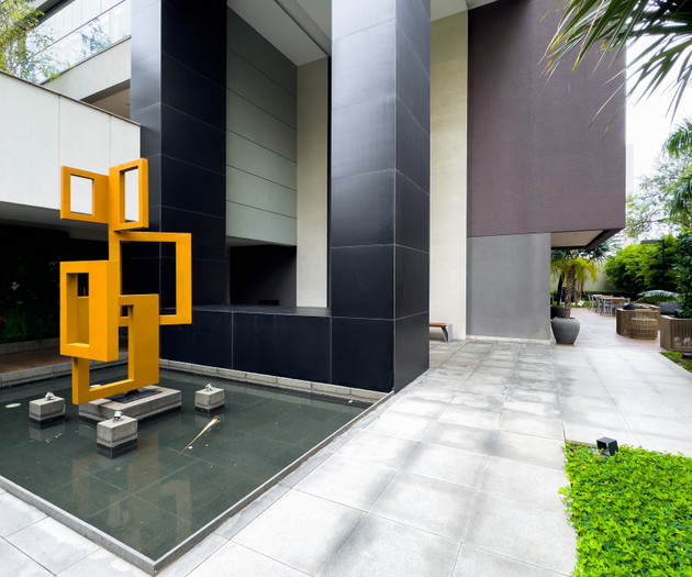 Teljesen felszerelt stúdió 30 méterre a metróállom