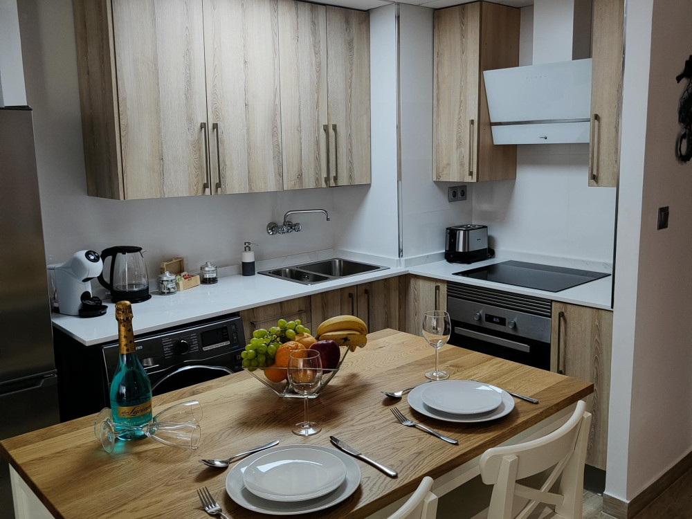 City Central Apartment – Modern Comfort in the Hea preview