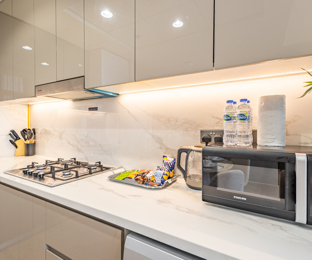 Modern 1BR in Azizi Riviera