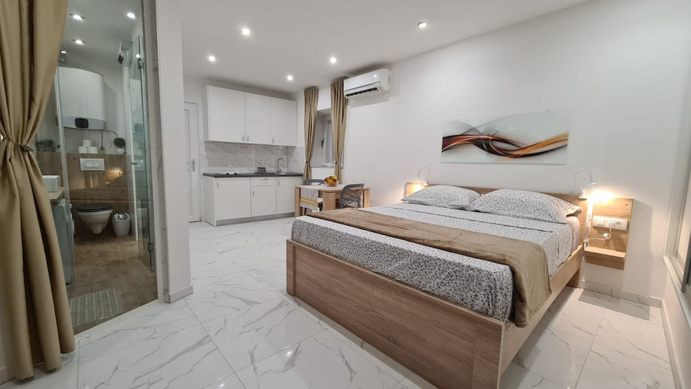 Tales of Split, Stay in City Center, 100m From Sea preview