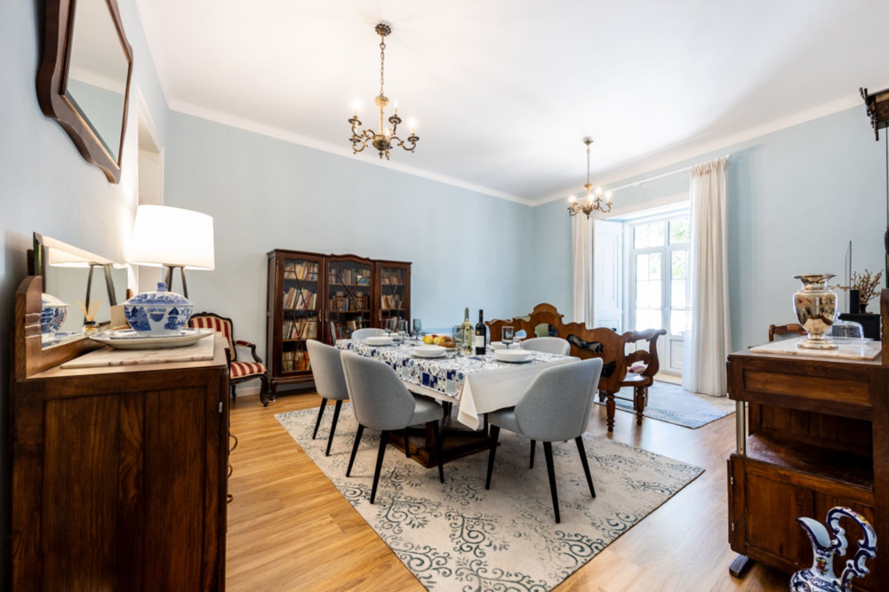 Casa Matias - Stylish 4BR Apartment • Lagos Old To preview