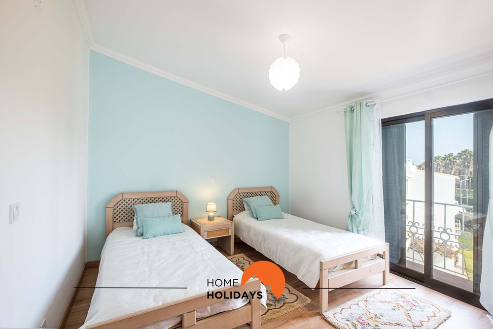#082 Fully Equiped w/ Pool, 450 mts Beach preview