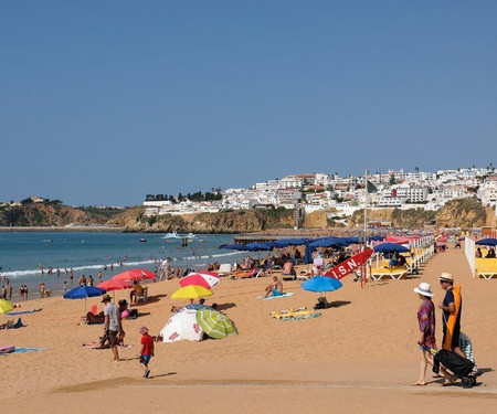 Lotus Villa, Albufeira